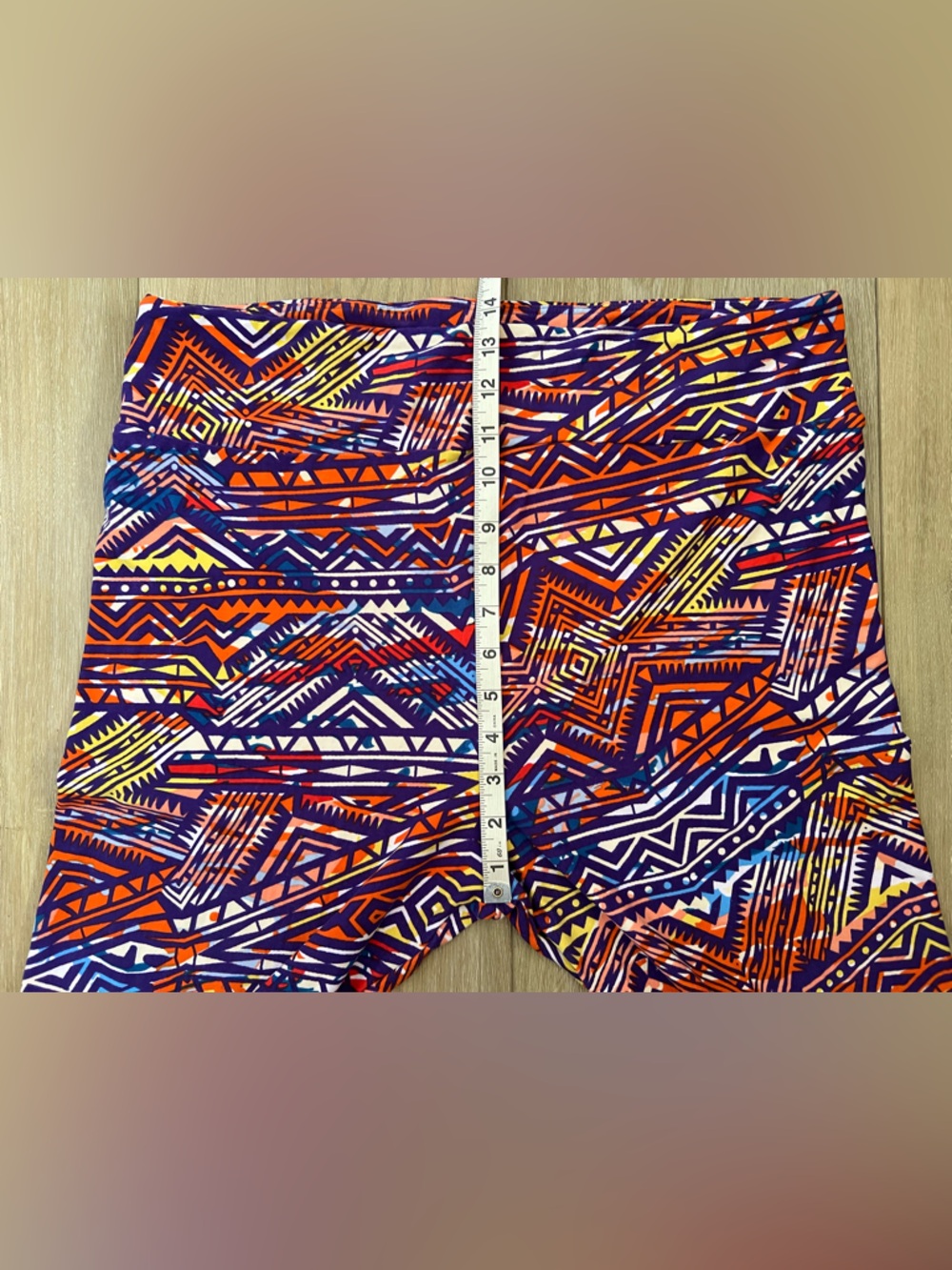 LULAROE Electric Maze Leggings EUC - Picture 5 of 9